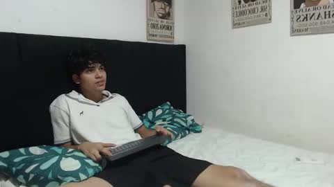 Snapshot of alice_julls chatting on March 2026 07:20:02 PM alice online show from March 2026 07:20:02 PM