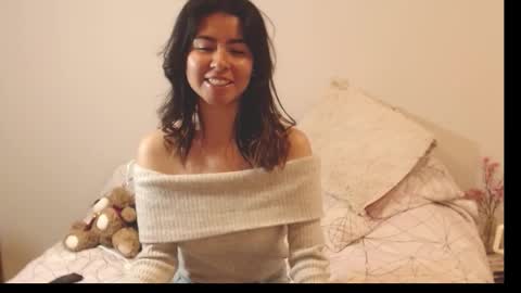 Snapshot of alice_middle01 chatting on October 2025 07:46:02 PM Alice online show from October 2025 07:46:02 PM