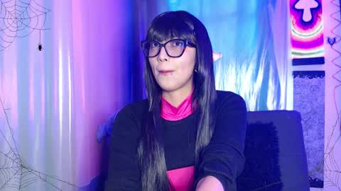 Snapshot of alice_phantom chatting on October 2025 05:33:02 PM      online show from October 2025 05:33:02 PM