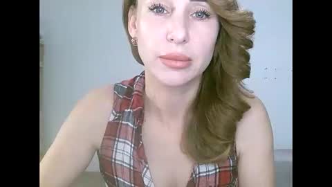 Snapshot of alice_sewx chatting on November 2025 01:32:02 PM Alice Sewx online show from November 2025 01:32:02 PM