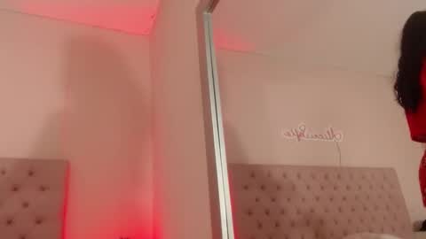 Sofia online show from October 2025 01:02:02 PM