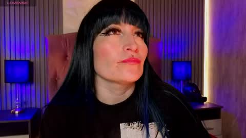 Snapshot of alice_sweetmomma chatting on June 2026 08:31:01 PM Alice online show from June 2026 08:31:01 PM