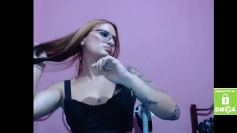 Snapshot of alice_trinity chatting on September 2025 11:06:02 PM Alice online show from September 2025 11:06:02 PM