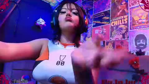 Snapshot of alice_von_rose chatting on August 2026 05:21:02 AM alice_von_rose online show from August 2026 05:21:02 AM