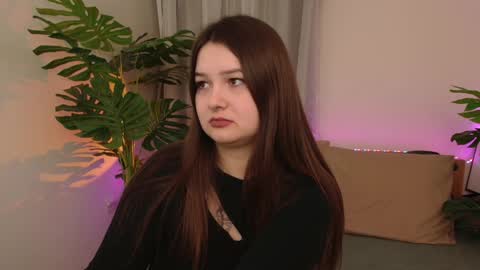 Alice  online show from December 2024 03:55:01 PM