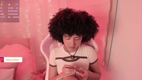 Alice  online show from December 2025 06:15:01 PM