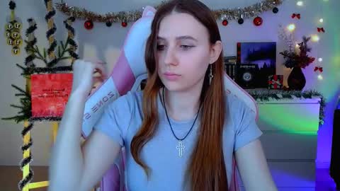 alicecharmy online show from December 2025 10:52:02 AM