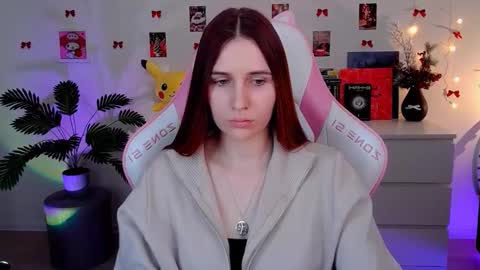 alicecharmy online show from February 2026 11:20:01 AM