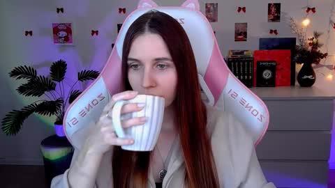 alicecharmy online show from February 2026 02:57:02 PM