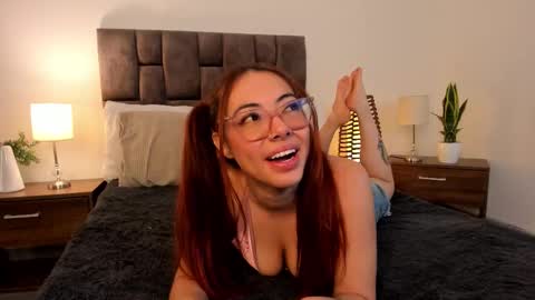 Alice Cullen online show from November 2025 03:11:02 PM