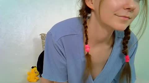 Alice online show from November 2025 03:31:02 AM