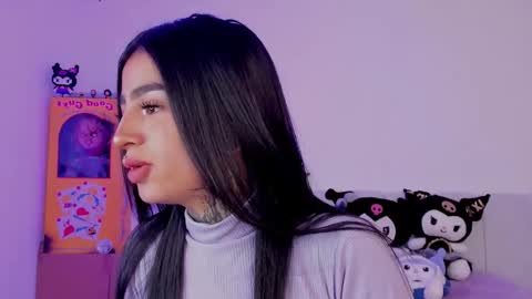 Alice  online show from November 2025 05:03:01 PM