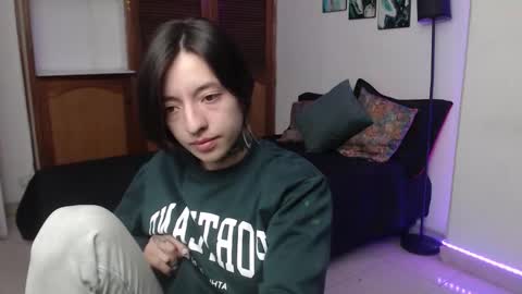 alicee_logan_ online show from October 2025 02:26:02 AM