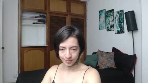alicee_logan_ online show from December 2025 02:38:01 AM