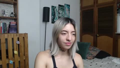 alicee_logan_ online show from July 2026 02:18:01 AM