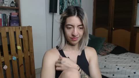 alicee_logan_ online show from July 2026 02:49:02 AM