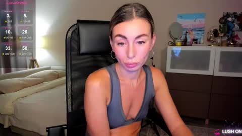 Daniella online show from November 2025 11:03:01 PM