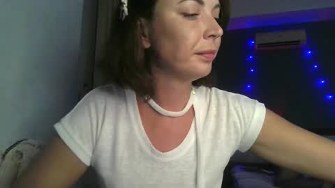 alicehoney_ online show from April 2026 11:18:02 AM