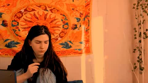 Alice online show from March 2026 05:01:02 AM