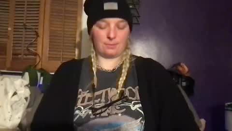 Snapshot of aliceinsmuttyland chatting on January 2026 10:34:01 PM Alice online show from January 2026 10:34:01 PM