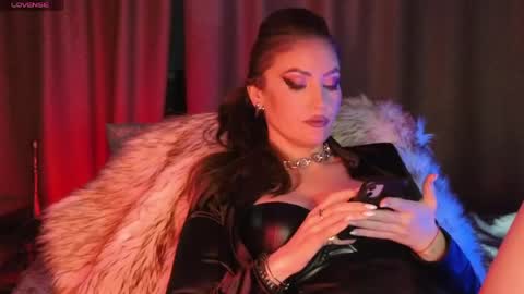 alicejameson online show from April 2026 09:31:02 PM