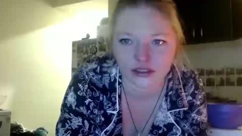 Snapshot of alicelakatana chatting on February 2025 06:35:02 PM AliceLaKatana online show from February 2025 06:35:02 PM