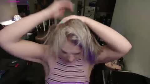 Alice Liddell online show from April 2026 02:33:02 AM