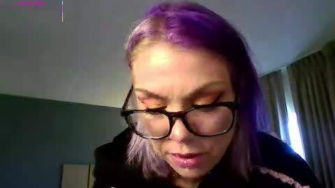 Alice Liddell online show from April 2026 02:00:02 PM