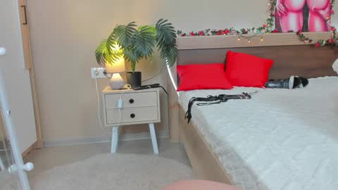 Maria online show from January 2025 08:29:02 AM