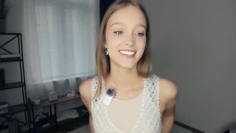 Serena online show from October 2025 08:37:01 AM