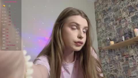 Snapshot of aliceparis69 chatting on December 2025 04:03:02 PM Alice online show from December 2025 04:03:02 PM