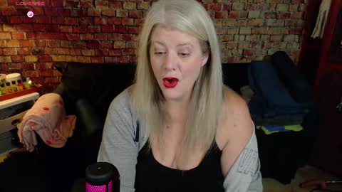 Alices Curiosity online show from January 2025 06:52:01 PM