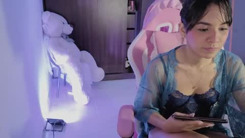 alice online show from April 2026 12:30:02 AM