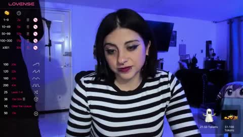 Ms. Alice and Mr. Rabbit online show from December 2024 01:03:02 AM