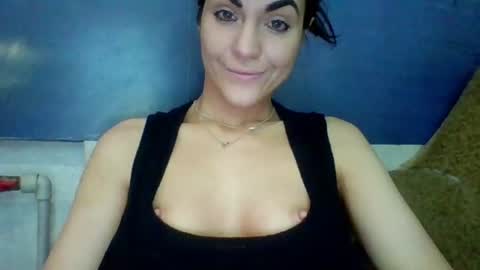 Snapshot of alicetailorrr chatting on June 2026 05:26:02 PM AliceTailorrr online show from June 2026 05:26:02 PM