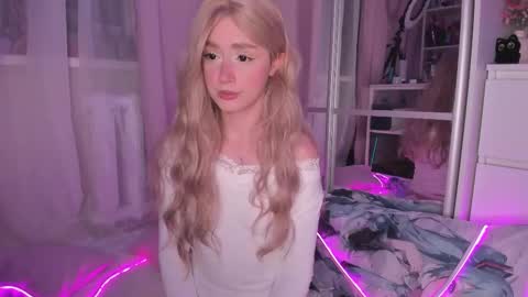 from wonderland online show from November 2025 03:56:01 PM