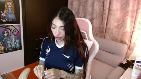 ALICIA  online show from October 2025 03:02:02 AM