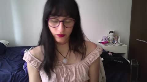 Alice online show from January 2025 08:42:01 PM