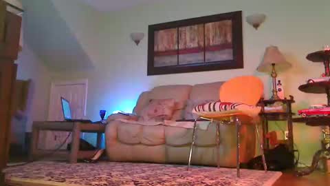 Alicia deHart  Help me reach 1000 Followers. Its FREE online show from February 2026 10:30:01 PM