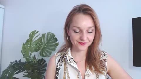 Alicia online show from April 2026 06:47:02 AM