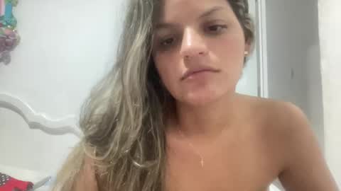 Snapshot of alicie_ebony1 chatting on December 2024 01:01:02 AM luisa online show from December 2024 01:01:02 AM