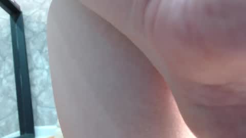 alidaalida2 online show from February 2026 04:03:02 PM