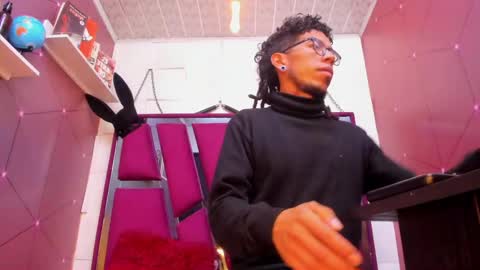 Snapshot of alien_high chatting on September 2025 12:09:02 PM AlienHigh FlashNigga online show from September 2025 12:09:02 PM