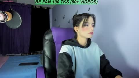 Snapshot of alien_universe chatting on April 2026 12:54:02 AM Aiko Independent Model online show from April 2026 12:54:02 AM