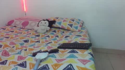 Snapshot of aliice_rossee chatting on September 2025 10:57:02 PM aliice_rossee online show from September 2025 10:57:02 PM