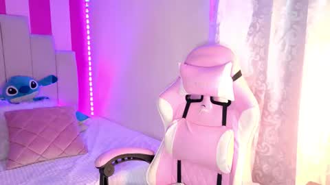 Aliice Brown online show from November 2025 05:07:01 AM