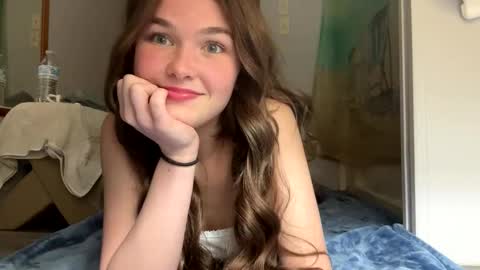 Snapshot of aliii1123 chatting on January 2025 02:43:01 AM aliii1123 online show from January 2025 02:43:01 AM