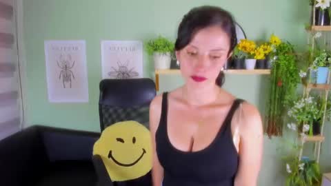 Camii online show from December 2024 06:13:01 PM