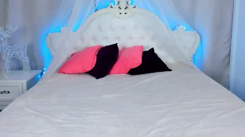 Alina online show from October 2025 12:41:01 AM