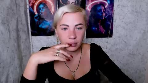 Snapshot of alinafrey_ chatting on July 2026 04:50:02 AM Alina online show from July 2026 04:50:02 AM